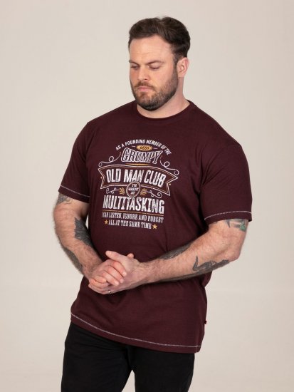 D555 Baldwin Grumpy Old Man Club Print Crew Neck T-shirt Burgundy/ Black Twist - Majice Kratkih Rukava - Muške Majice Kratkih Rukava Veliki Brojevi 
