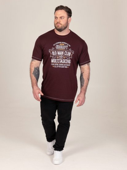 D555 Baldwin Grumpy Old Man Club Print Crew Neck T-shirt Burgundy/ Black Twist - Majice Kratkih Rukava - Muške Majice Kratkih Rukava Veliki Brojevi 