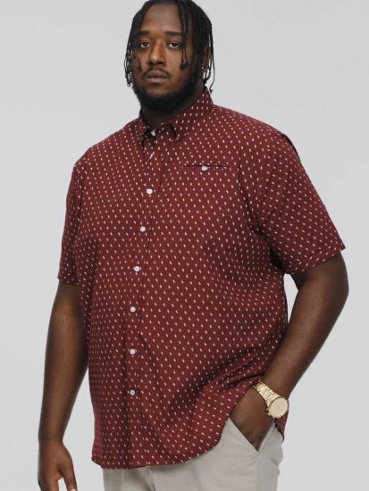 D555 DUNSTABLE S/S Micro AO Print Shirt Burgundy - Košulje - Muške Košulje Veliki Brojevi