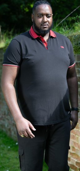 D555 CHESTER Pique Polo With Red Collar With Tipping Detail And Chest Embroidery Black - Polo majice - Muške Polo Majice Veliki Brojevi