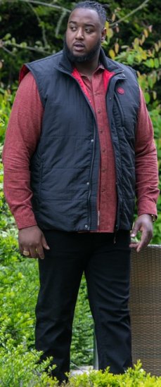 D555 FELIPE Zip Through Padded Gilet With Contrast Colour Lining And Rubber Badge Black - Jakne - Muške Jakne Veliki Brojevi