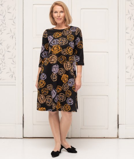 Scandinavian Caramel Flower Petals Dress Lavender and Orange - ODJEĆA ZA ŽENE 40-66 - 