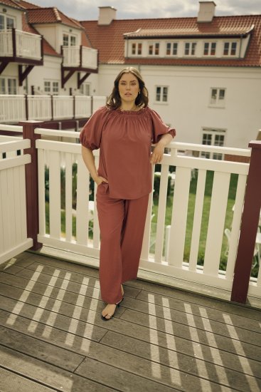 Kaffe Curve Neela Off-Shoulder Blouse Henna Brown - Bluze i tunike - 