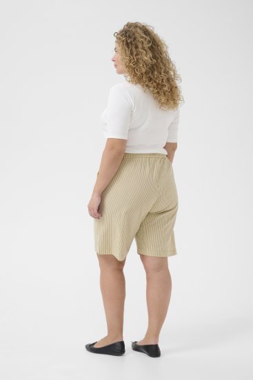 Kaffe Curve Nana Prugaste kratke hlače Chincilla/Bijela prugasta - Traperice & Hlače u Velikim Veličinama – Plus Size - 