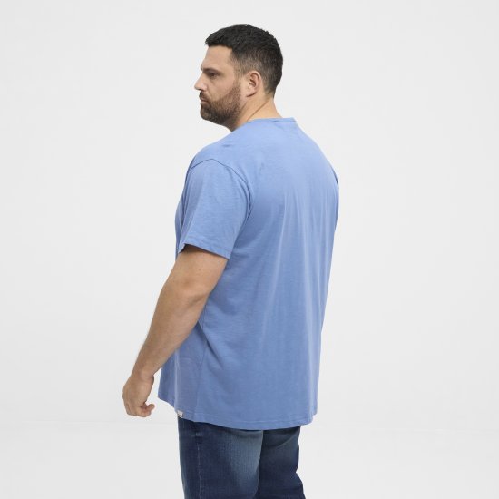 North Latitude Denim Printed Logo T-Shirt Dusty Blue TALL - TALL T-shirts - Majice za Visoke Muškarce