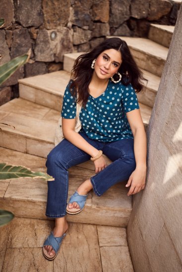 Ulla Popken Tile Print Short Sleeve Pleated Tee Teal - Tiskana majica za žene - 