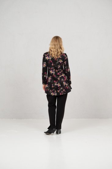 Scandinavian Caramel Flowers Tunic Red and Pink - Tiskana majica za žene - 