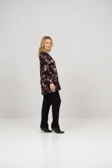 Scandinavian Caramel Flowers Tunic Red and Pink - Tiskana majica za žene - 